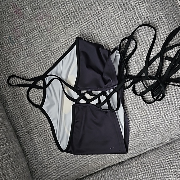 Batman Tieup crop top - Picture 2 of 2